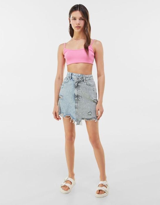 Стильна джинсова юбка в двох тонах bershka