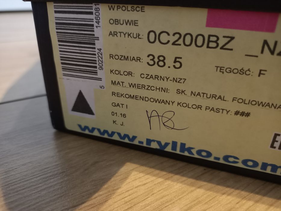 Półbuty Ryłko rozm. 38,5