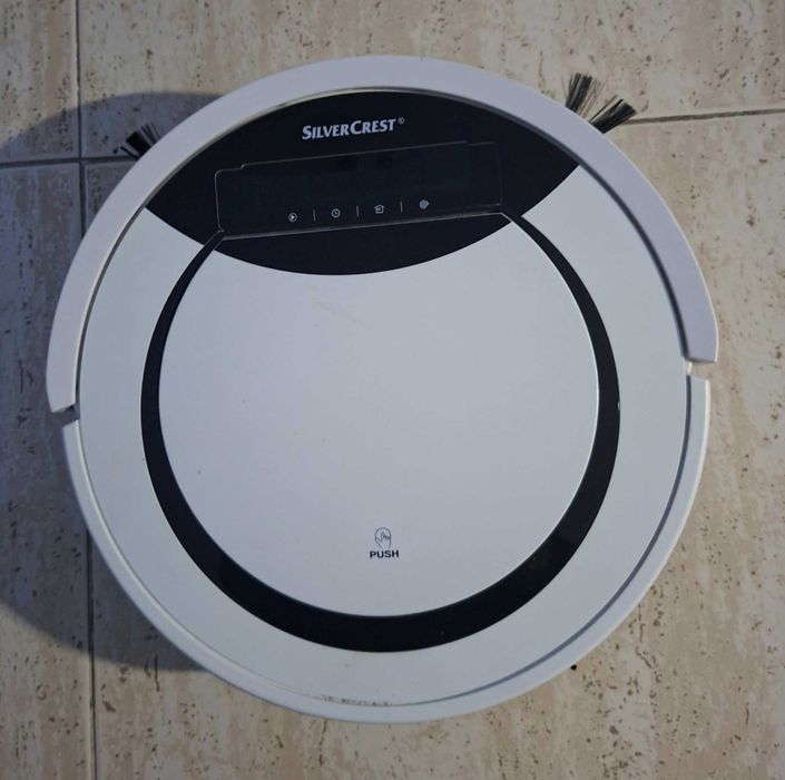 Aspirador Robot Silvercrest c/comando e estação de carregamento
