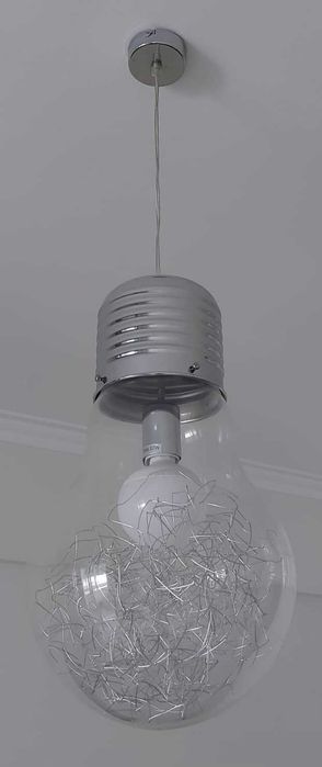 Candeeiro de teto suspenso