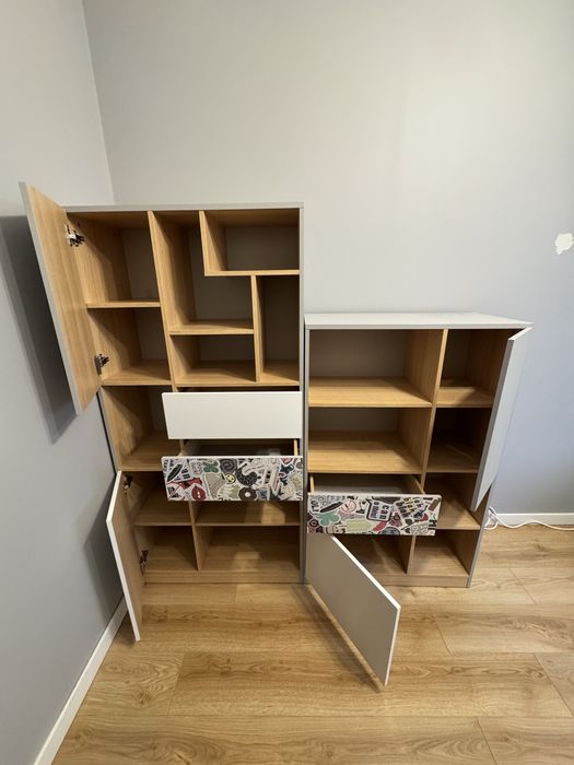 Zestaw szafa i komody Black Red White