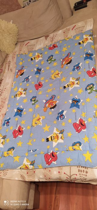 Kołdra dziecięca Elmo, ulica Sezamkowa 140*90