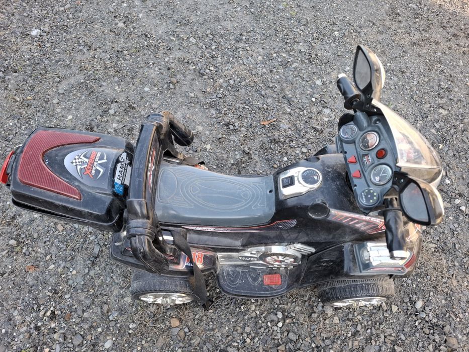 Pojazd Akumulatorowy Motor Quad Samochód Okazja Stan dobry.