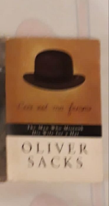 Vendo livros em segunda mão