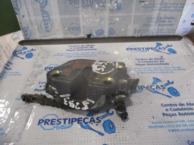 Fechadura / fecho porta frente direito TOYOTA Dyna 150 Chassis (_Y_)