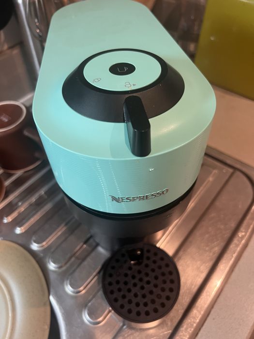 Máquina de café vertuo