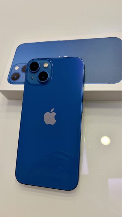 IPhone 13 niebieski 128GB