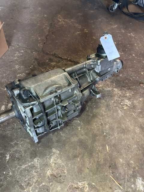 Ford Mustang V8 skrzynia biegow T-5  Borg Warner   85-91r