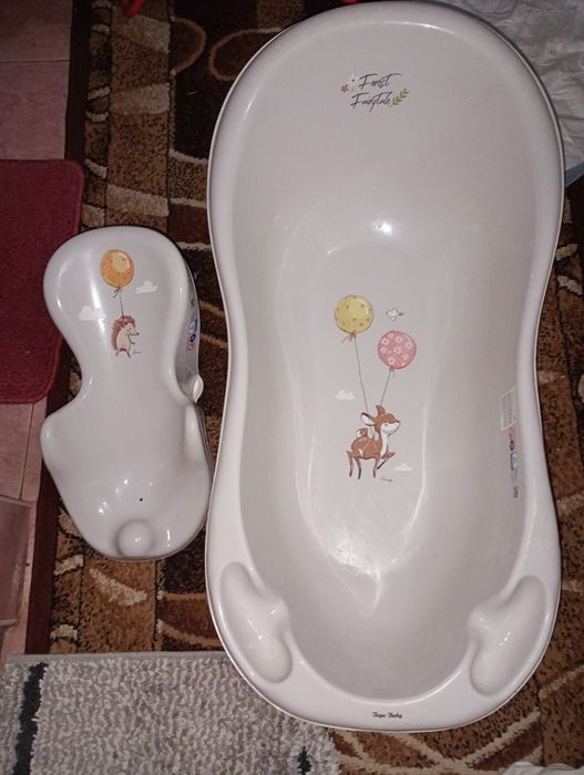 Ванночка для дитини