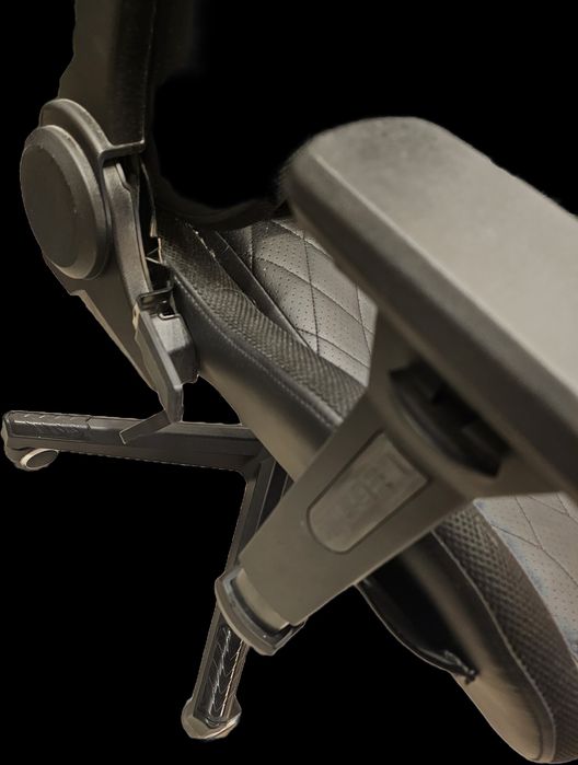 Fotel gamingowy LEGEND jysk do gier gry