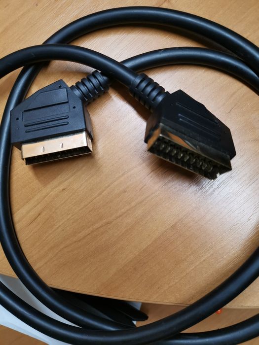 Продам аудио видео кабель