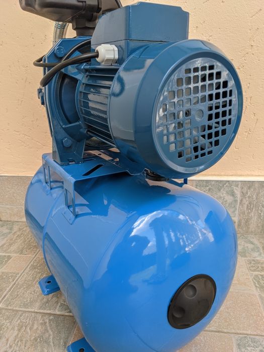 Насосная станция JET 100 Для водоснабжение и  полива