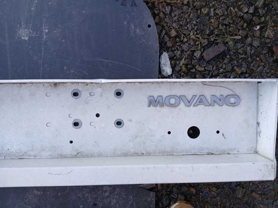 Zderzak belka tył Renault Master III IV Movano biały szary Z DEFEKTEM