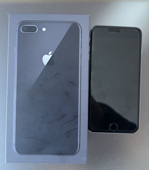 iPhone 8 Plus 64GB Space Gray – Livre de Operadora – Com Caixa e sem cabos