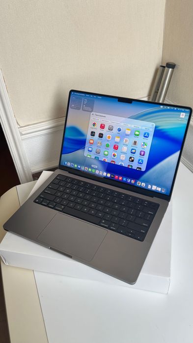 macbook pro 13 m1 16gb - Купити електроніку - Ціни на OLX.ua