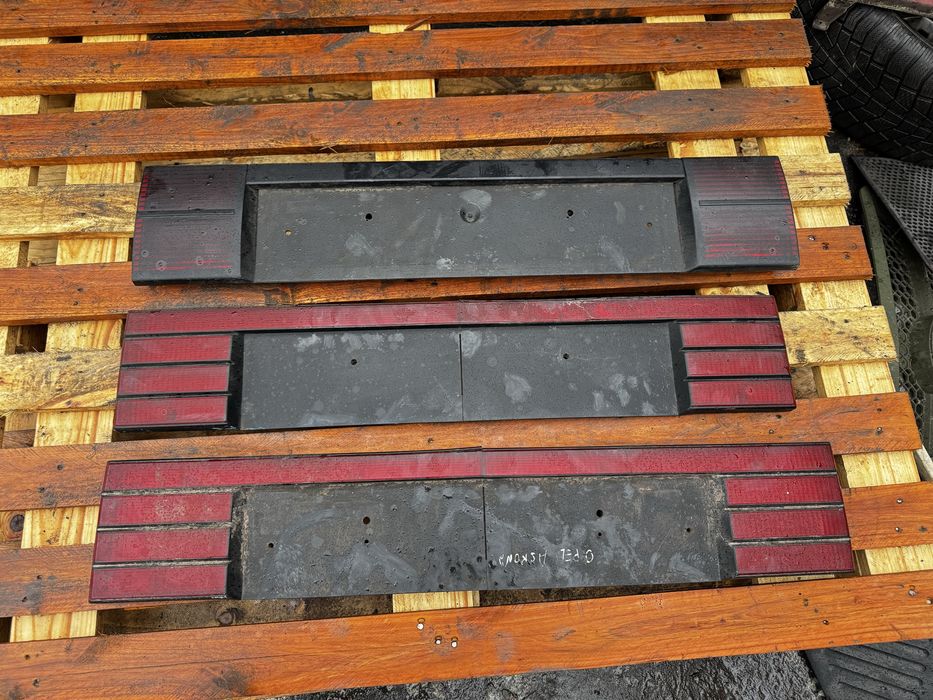 Бленда накладка багажника опель аскона opel ascona