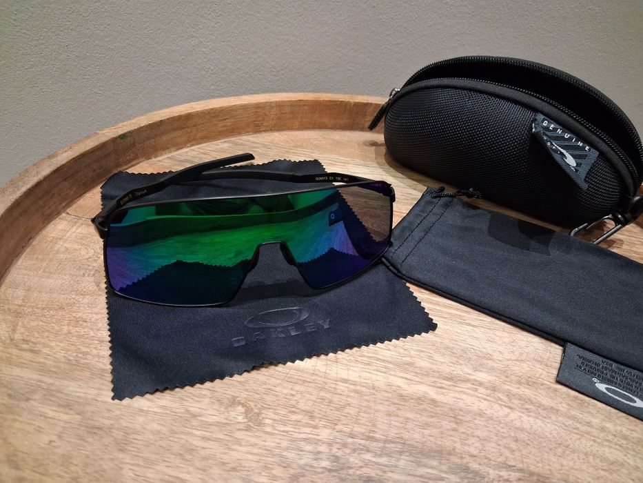 Okulary przeciwsłoneczne Oakley