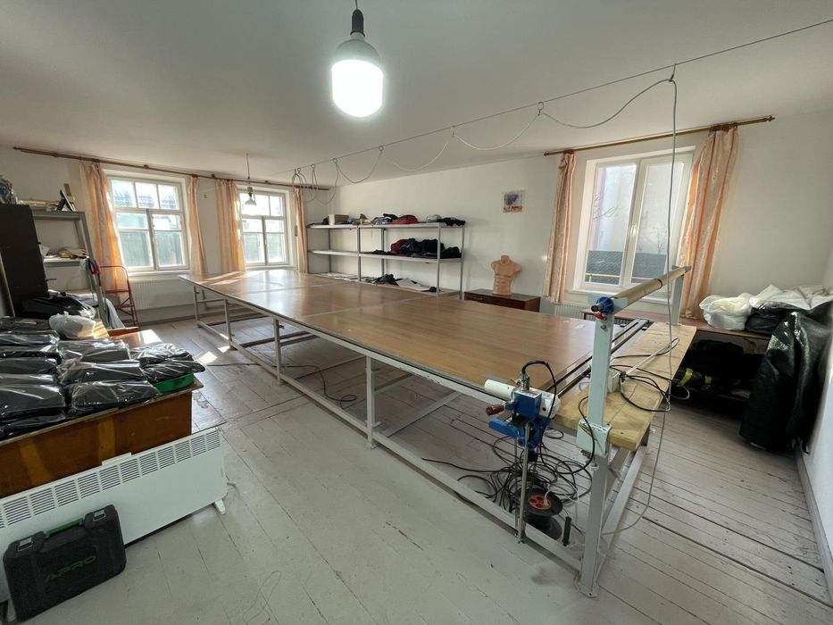 Оренда готового швейного цеху з обладнанням, окремостояча будівля