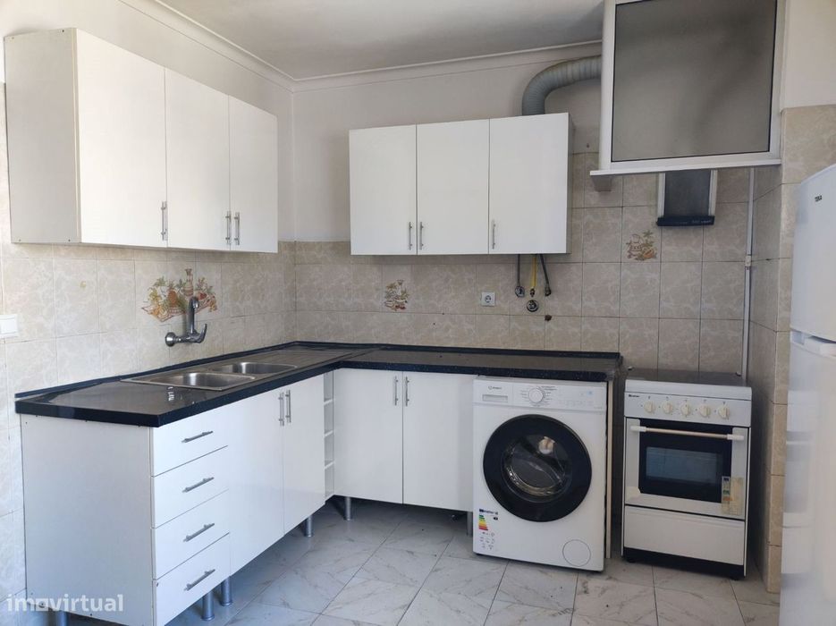 Apartamento T2- 85m Aguálva Sintra