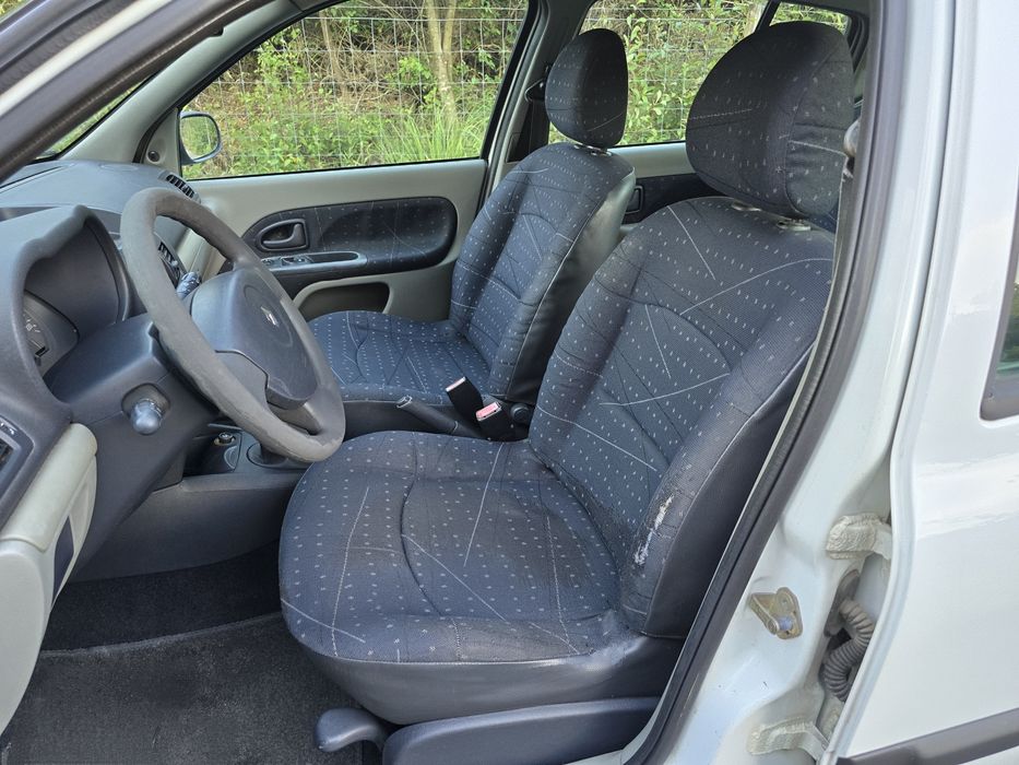 Renault Clio 1.5 DCI 5 Lugares
