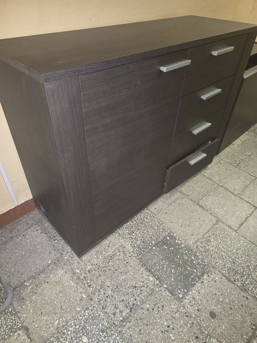 Fotel brązowy w dobrym stanie