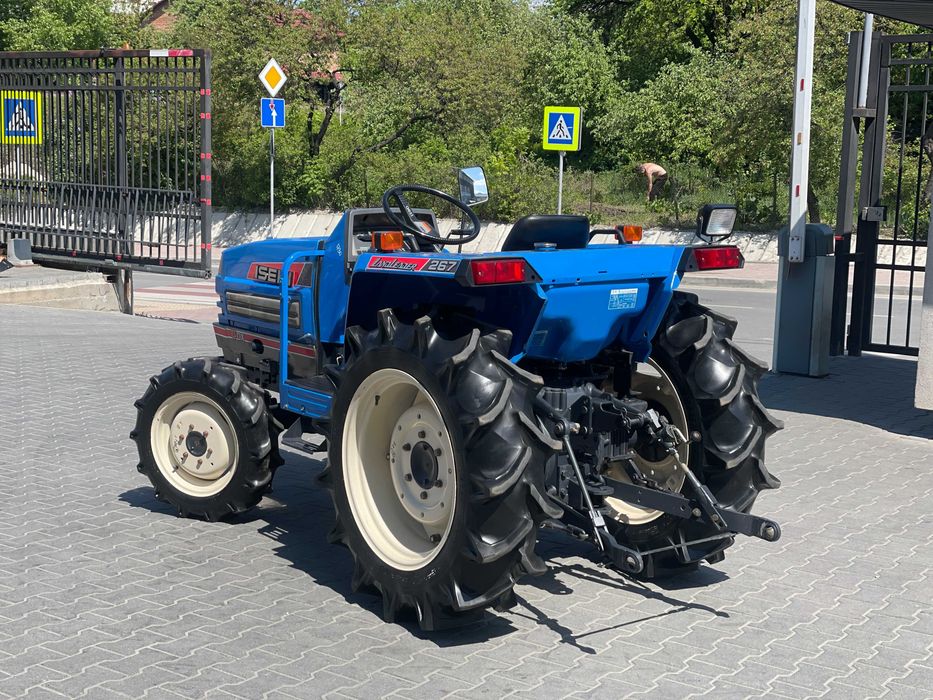 ISEKI 267 Японський Міні-Трактор