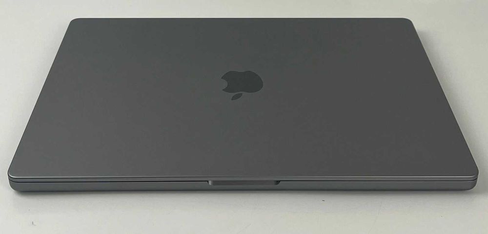 MacBook Pro 16,2" M2 Max | 32gb 1TB SSD | 12c CPU 38c GPU | 85% Pojemności