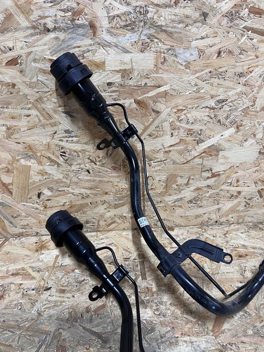 Заливна горловина топлівного бака Nissan Rogue 21-24 172216RR0A