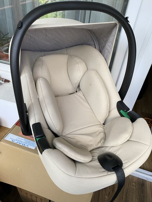 Автолюлька, автокрісло  Carello omega +