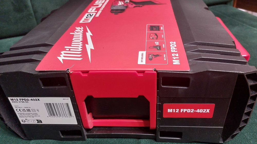 Wiertarko – wkrętarka udarowa Milwaukee M12FPD2 ładowarka, walizka