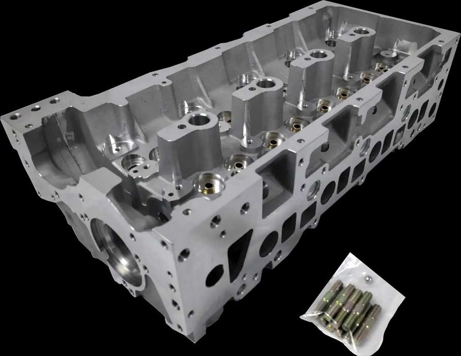 ГБЦ Mercedes-Benz Sprinter Vito OM 611 2.2CDI  6110104420 908572