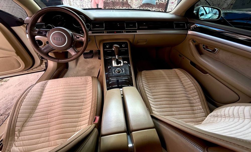 Audi A8 D3 quattro