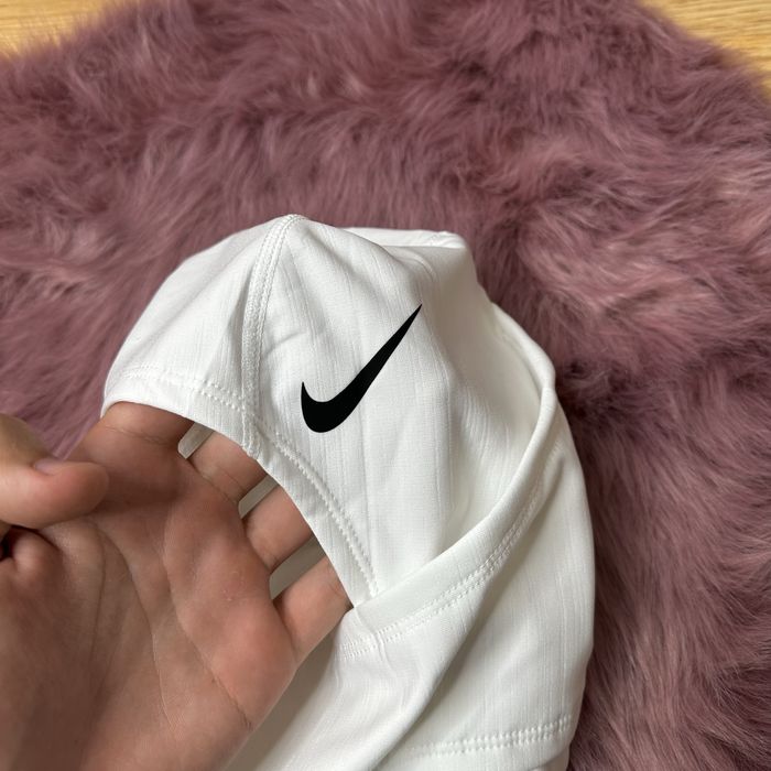 Балаклава Nike Pro Hyperwarm White Ski Mask