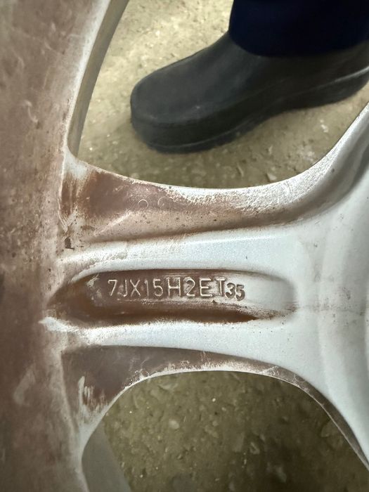 Диски R15 з гумою KBA 44785...4x100. ET35