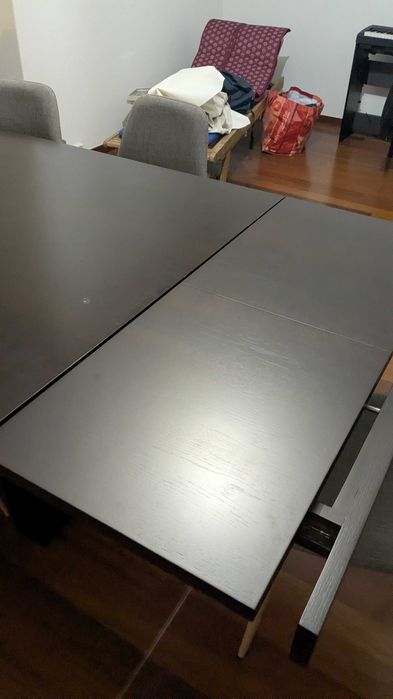 Mesa jantar para famílias numerosas