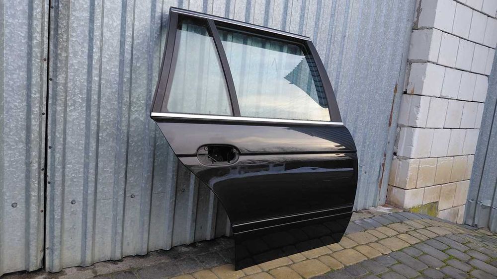 Drzwi prawy tył bmw e39 kombi touring black sapphire metallic 475/9