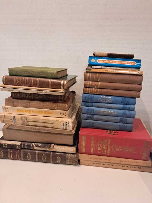 Livros Antigos Português e Francês