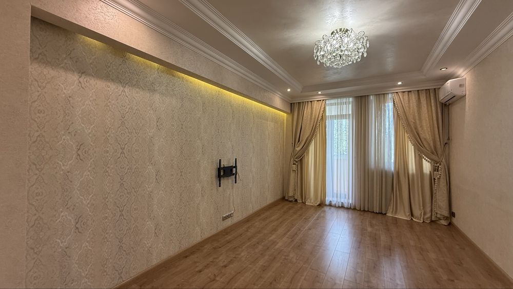 Продам 3к квартиру з автономним газовим опаленням, Центр, Гідропарк, Театральна площа
