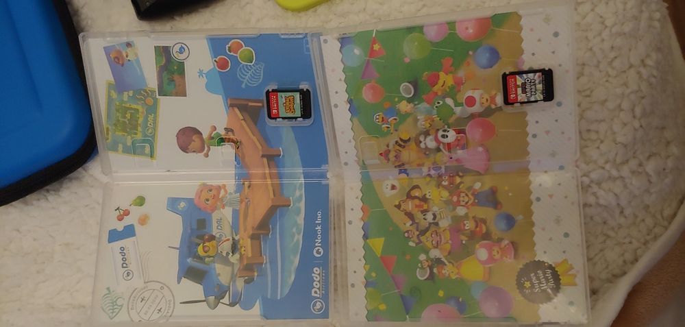 Nintendo switch z kartą pamięci i grami