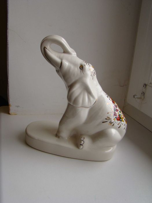 Фарфор, Слон роспись, позолота.