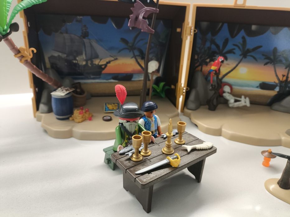 Cofre dos Piratas Maleta Playmobil