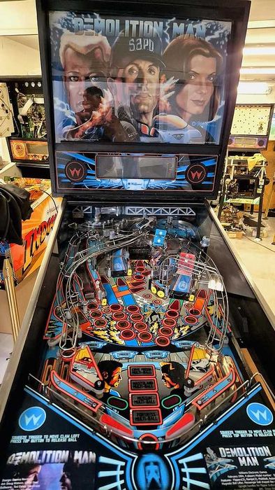 flipper ,fliper WHO DUNNIT i DEMOLITION MAN - duży wybór zobacz...