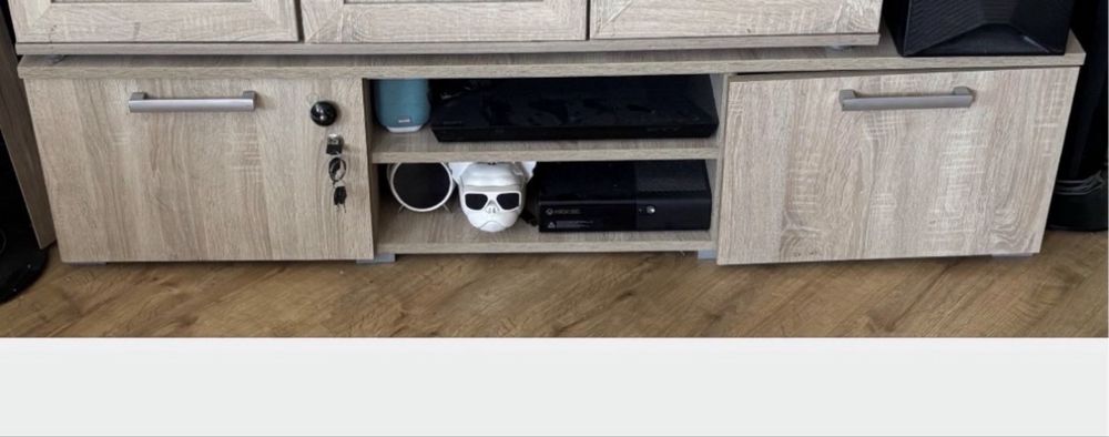 Mala komoda szafka pod telewizor