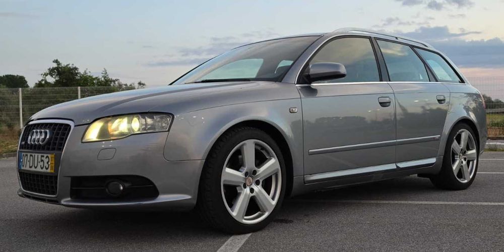 Audi A4 Avant S-LINE