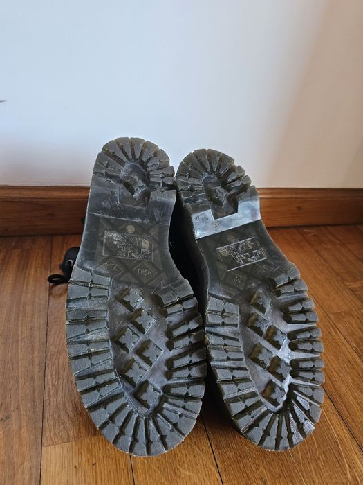 Dr. Martens  Jadon III