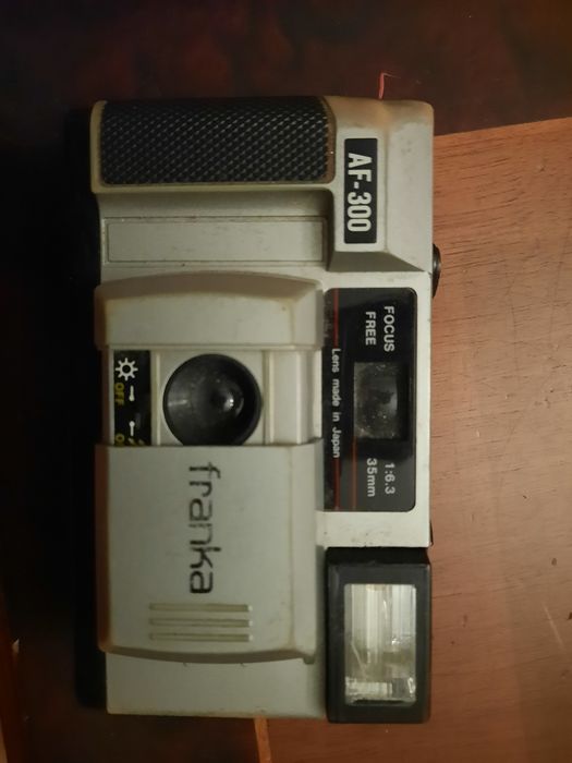 Máquina fotográfica franka AF-300
