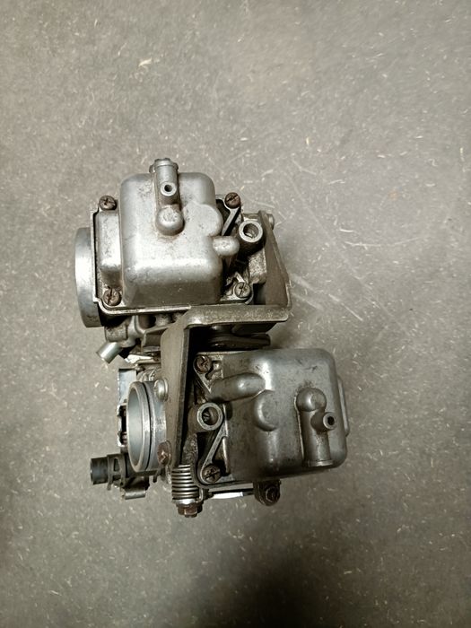 Yamaha Virago 1100 gazniki kpl