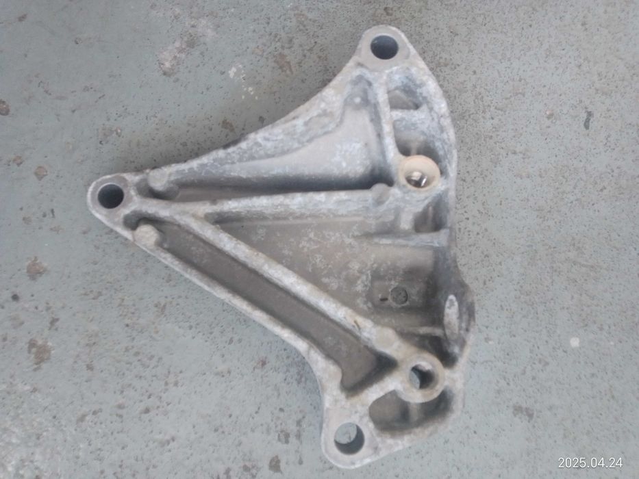 Suporte caixa de velocidades Audi A3 8P1