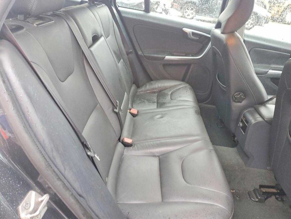 Volvo V60 Premier+ (2015)