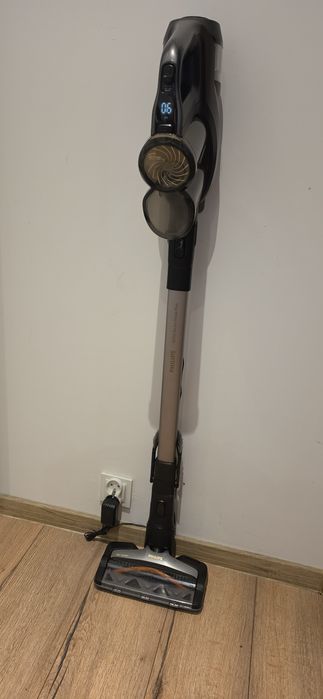 Odkurzacz  Philips 8000 Series Aqua Plus